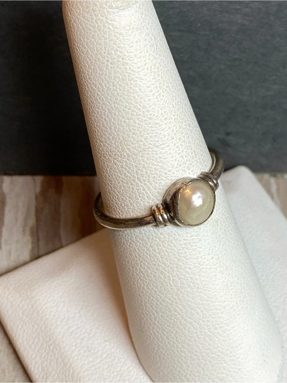 Vintage freshwater pearl sterling silver ring